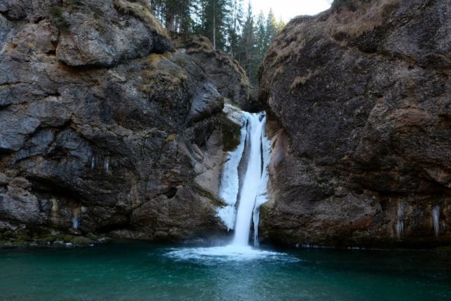 Gesamtbild Wasserfall